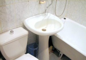 Установка раковины тюльпан в ванной в Нижневартовске