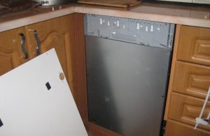 Установка фасада на посудомоечную машину в Нижневартовске