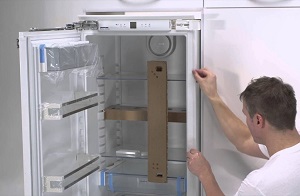 Установка встраиваемого холодильника в Нижневартовске